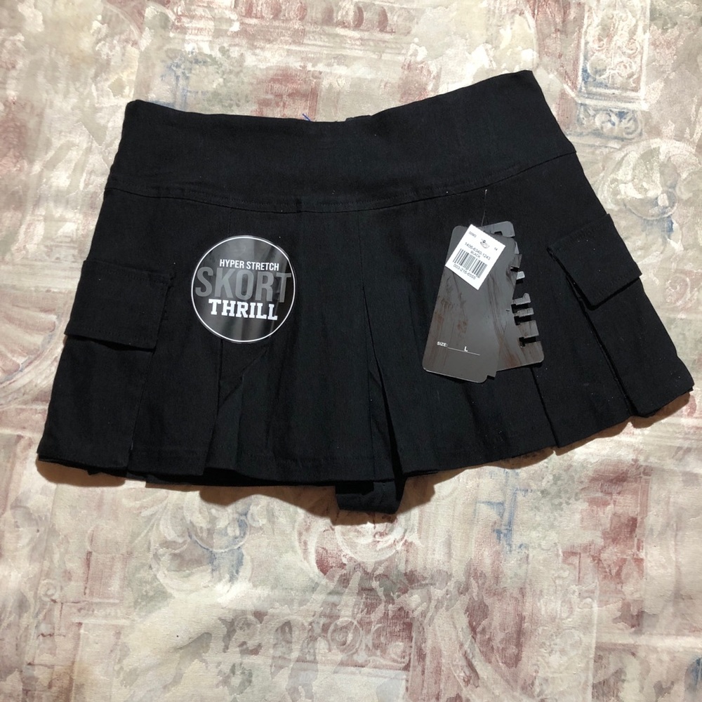 Thrill Hyper Stretch Cargo Skort Size  XL